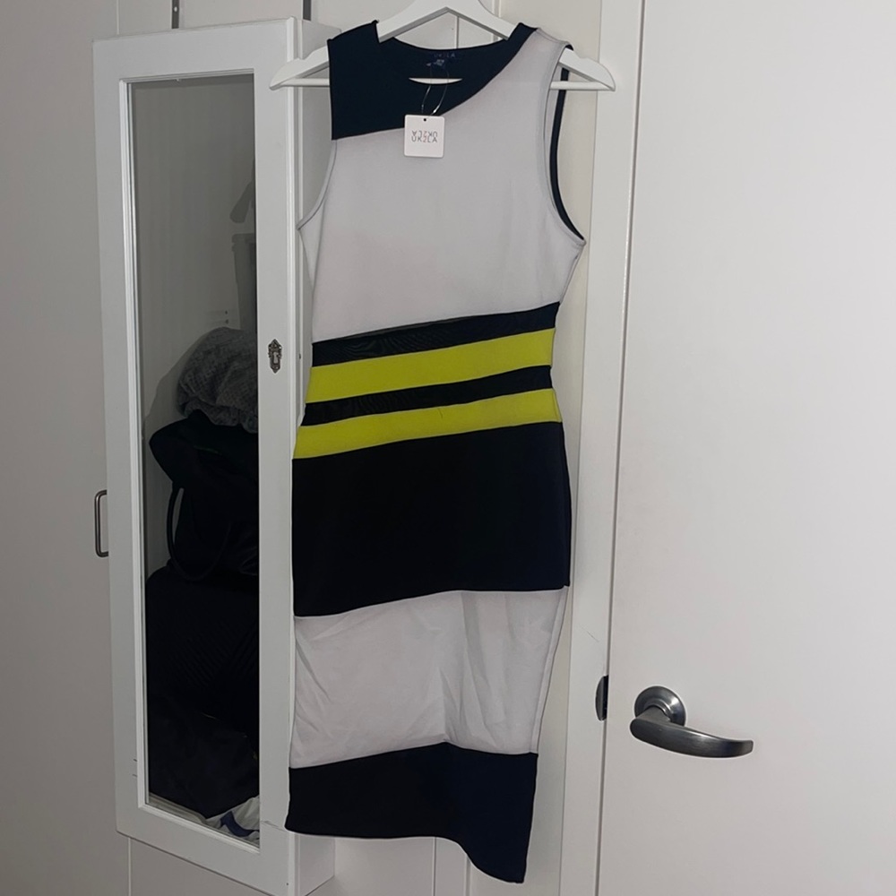 Uk2La Dress
